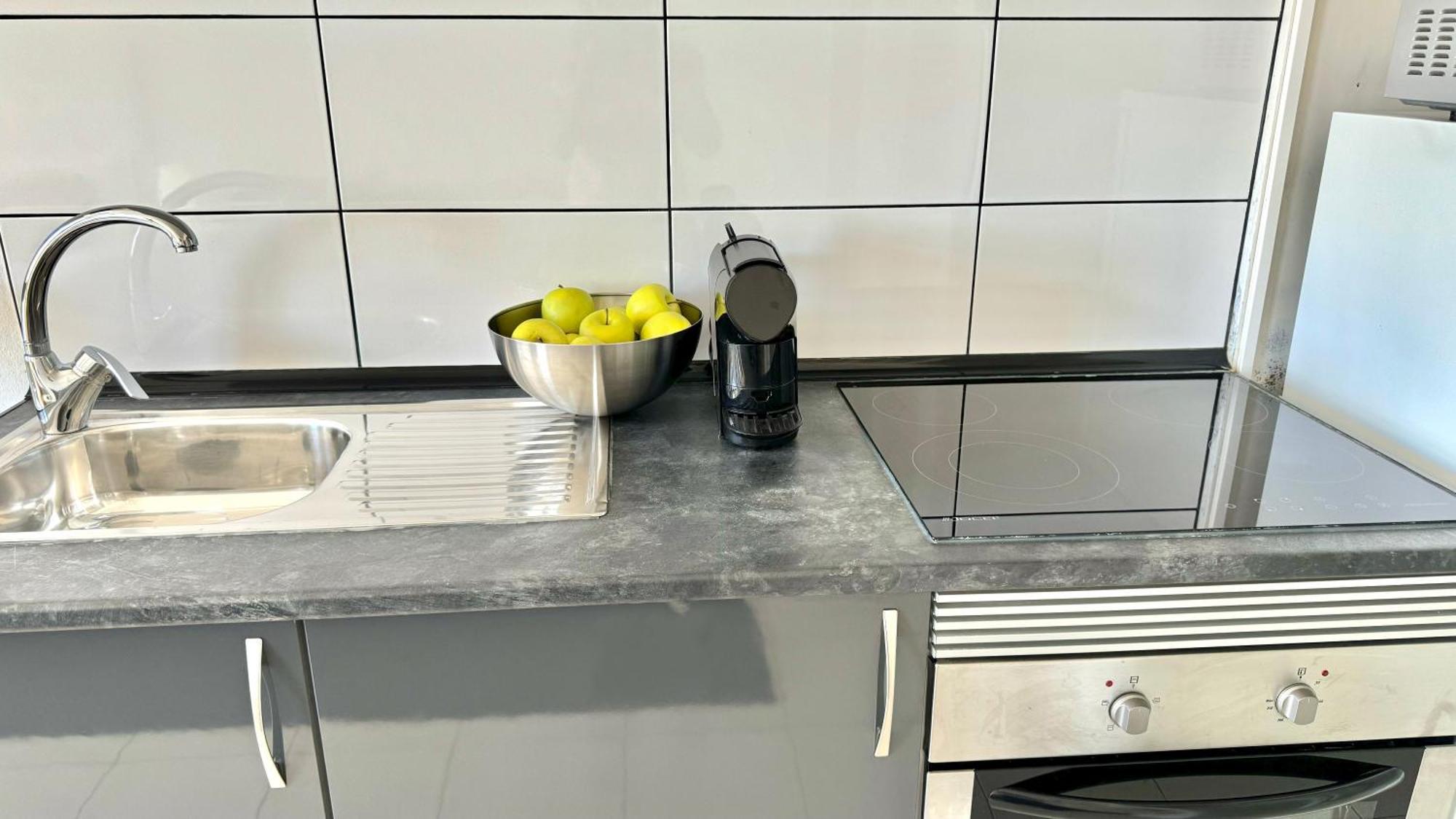 Appartamento Da Rocha, Lovely Studio, Sea View, Air Conditioning, Free Wi-fi, Edificio Tarik By Ig Portimão
