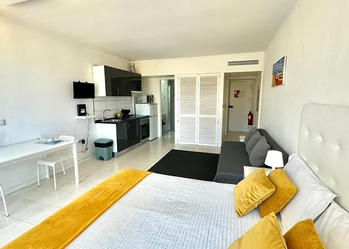 Praia Da Rocha, 808 Tarik, Lovely Studio, Sea View, Air Conditioning, Free Wi-Fi, By Ig