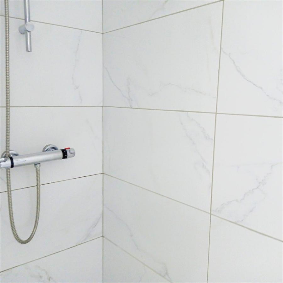 Apartment Da Rocha, 808 Tarik, Lovely Studio, Sea View, Air Conditioning, Free Wi-fi, By Ig Portimao